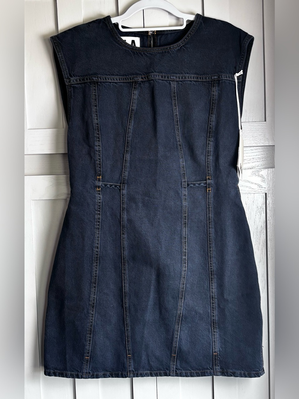 DALA Denim Open Back Mini Dress Size 28 (see photos for actual colorway) - Picture 3 of 6